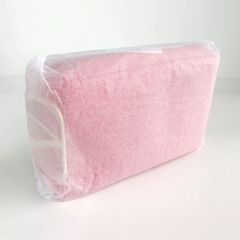 Elegant Pink Quilted Women's Bag - Picture 3 of 8